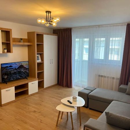 Sunny Apartment In Szucsáva Kültér fotó