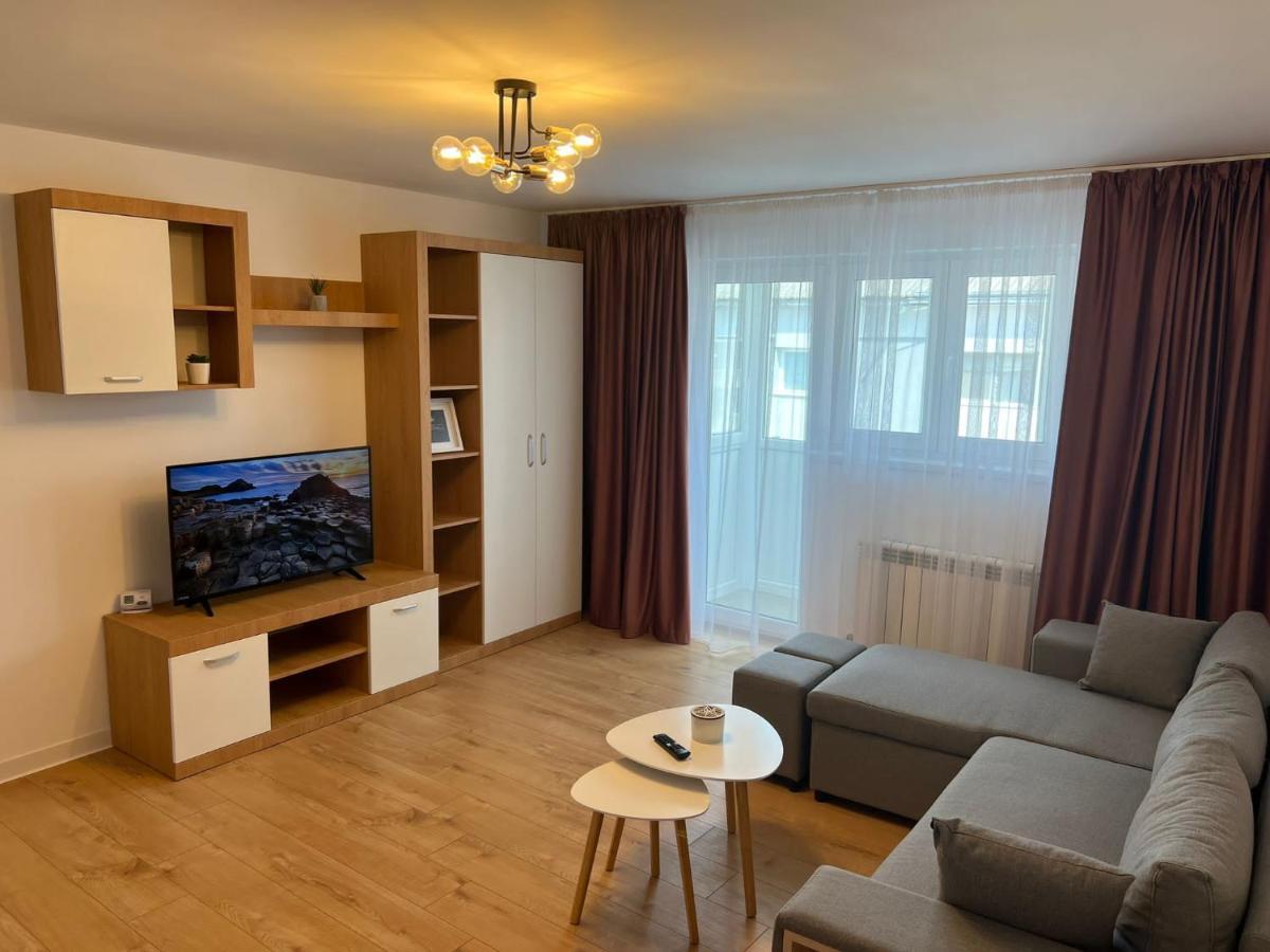 Sunny Apartment In Szucsáva Kültér fotó